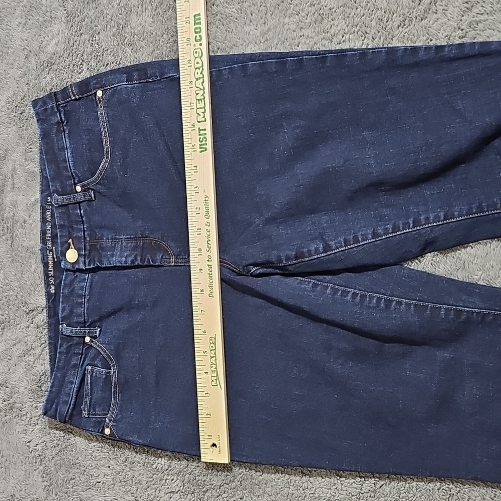 Chico's So Slimming Girlfriend Ankle Dark Wash Jean Size 1.5 Medium US Size 10 - Picture 3 of 9